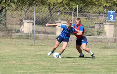 A kvenna - Ísland mætir Frakklandi á föstudag