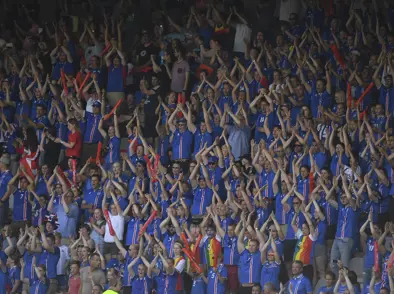 A kvenna - Miðasala á leik Íslands og Slóveníu hefst klukkan 12:00 í dag