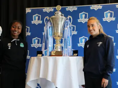 Breiðablik og Valur mætast í úrslitaleik Mjólkurbikarsins á laugardag