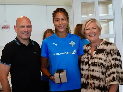 Heimsóttu landsliðið