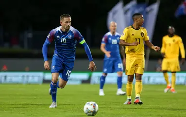 A karla - Miðasala á leik Íslands og Sviss hefst klukkan 12:00 í dag