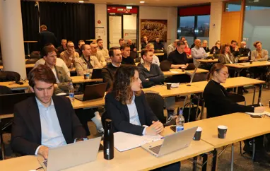 Hátt í 50 manns á vinnustofu FIFA