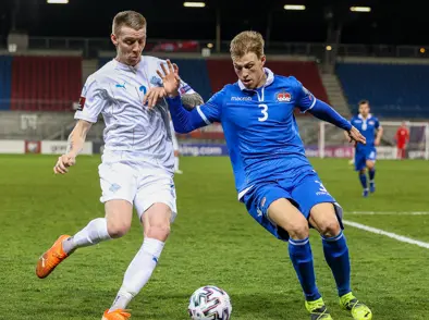 A karla - Miðasala á leikina þrjá í september