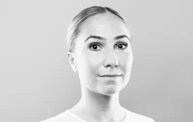 Lára Hafliðadóttir til KSÍ