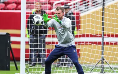 Ingvar inn fyrir Rúnar Alex