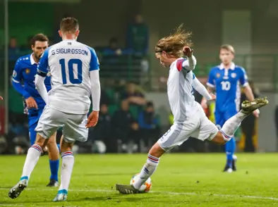 A karla mætir Póllandi 9. júní