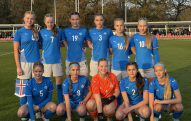 Tap hjá U15 kvenna gegn Englandi