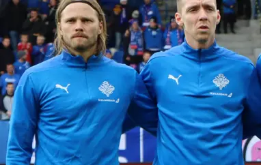 Heiðraðir fyrir að leika 100 A-landsleiki