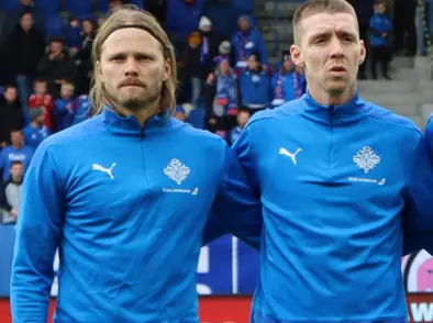 Heiðraðir fyrir að leika 100 A-landsleiki