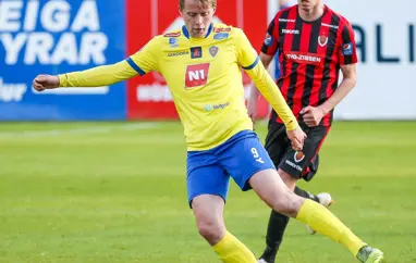 Tillögur um breytingar á mótahaldi samþykktar