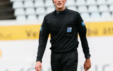 Dómarar á leið í dómarabúðir UEFA