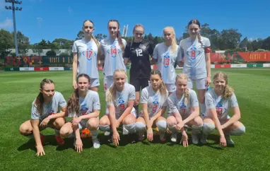 U15 kvenna - 2-1 sigur gegn Portúgal
