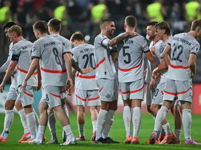 Hámörkun hálfleiksvenja til að bæta frammistöðu í liðsíþróttum